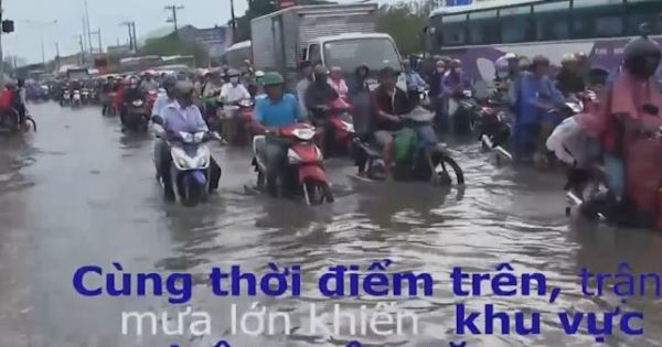 Hàng vạn người ‘ná thở’ rời Sài Gòn trong cảnh ngập nước, kẹt xe