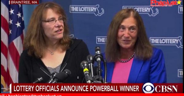 Một phụ nữ trúng số Powerball Jackpot Massachusetts trị giá 758 triệu đô la Mỹ
