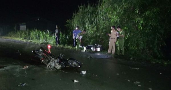 Bến Tre: Xe khách Phương Trang va chạm 2 xe máy, 4 người thương vong