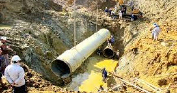 Vinaconex muốn thoái vốn ở dự án đường ống nước 21 lần vỡ
