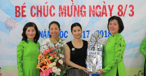 TP HCM: Hội thi cắm hoa “Bé chúc mừng ngày 8/3” tại trường mẫu giáo Hoa Lan
