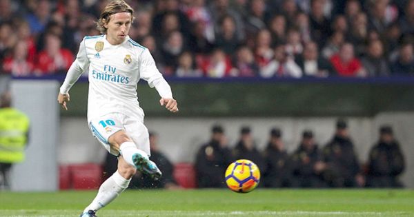 Luka Modric có thể rời Real Madrid trong hè này