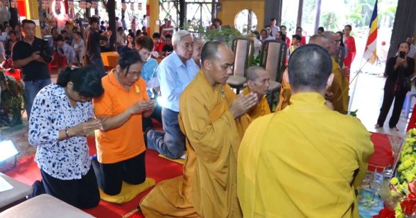 Đại Lễ Phật Đản Tại Chùa Huyền Trang ( Chùa Lá ) Nhà Bè - Tp.HCM