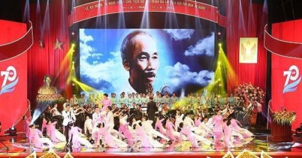 Điểm báo ngày 04/06/2018: Lễ kỷ niệm 70 năm Ngày Chủ tịch Hồ Chí Minh ra Lời kêu gọi thi đua ái quốc