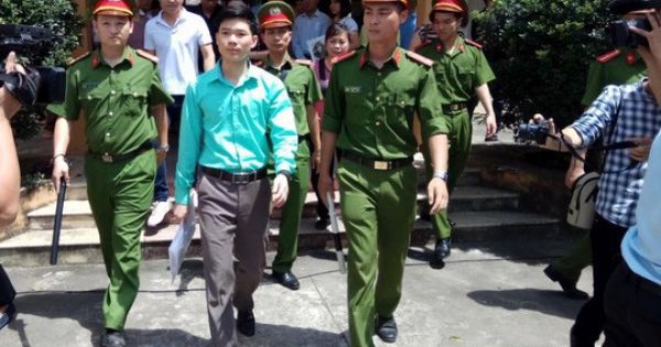 Vụ bác sĩ Hoàng Công Lương: Tòa kiến nghị khởi tố 2 sếp BVĐK Hòa Bình