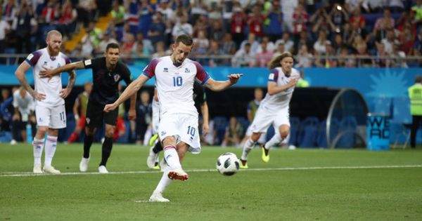 World Cup 2018: Croatia thắng tối thiểu, Iceland hiên ngang rời giải