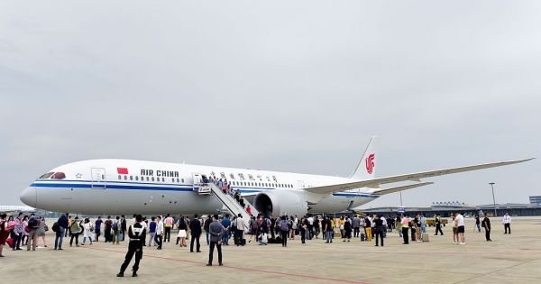 Trung Quốc ra án phạt hãng Air China do vi phạm quy định an toàn bay