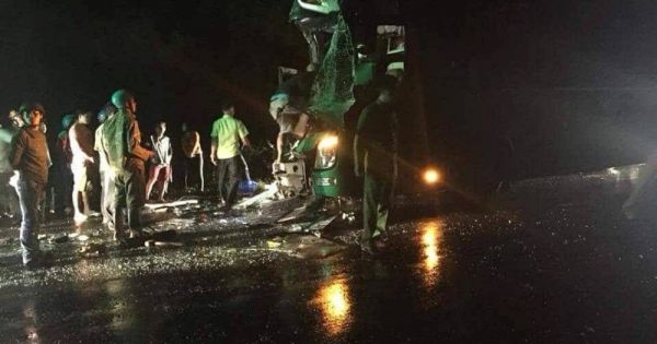 Đắk Lắk: Hai xe khách giường nằm tông nhau, 24 người trọng thương