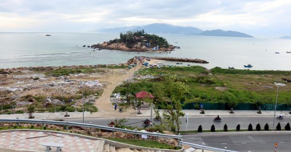 Thu hồi dự án “xẻ thịt” Hòn Rùa, lấn vịnh Nha Trang