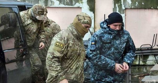 Giữa căng thẳng, Nga và Ukraine tăng cường binh lực đến biên giới