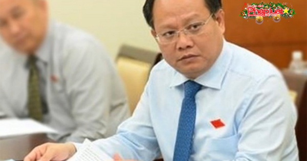 Ông Tất Thành Cang bị cách chức Ủy viên T.Ư, Phó bí thư TP.HCM