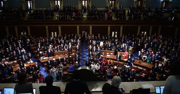 Hạ viện Mỹ thông qua dự luật nhằm mở cửa một phần chính phủ
