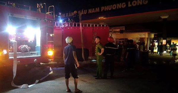Cháy dữ dội tại cây xăng ở Xuân Lộc, Đồng Nai