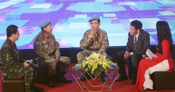 Hai sĩ quan mũ nồi xanh Việt Nam được đánh giá 