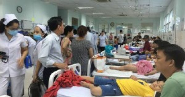 Vụ hơn 25 người ngộ độc thực phẩm ở Đà Nẵng: Tạm đình chỉ một lò bánh mì