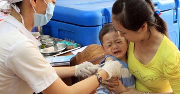 TPHCM: Dân “bỏ” vắc-xin, bệnh sởi bùng phát mạnh