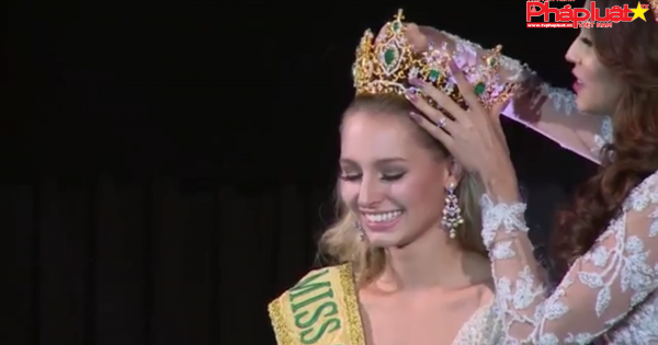 Quyết chinh phục Miss Universe, Hoa hậu Hòa bình Quốc tế 2015 bị thu hồi danh hiệu