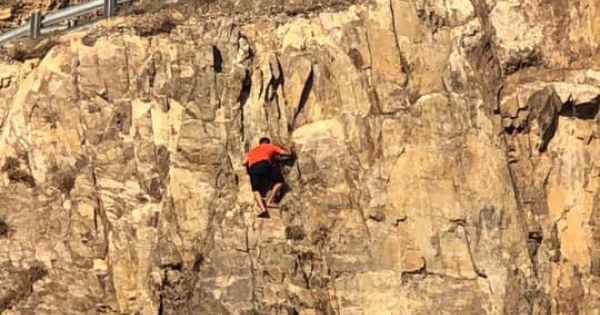 Thanh niên rơi từ độ cao 30 m khi leo đồi ở Vũng Tàu