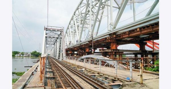 Cầu đường sắt Bình Lợi mới lại trễ hẹn