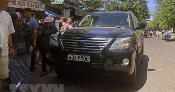 Tài xế xe Lexus tông vào đám tang ở Bình Định bị tạm giam