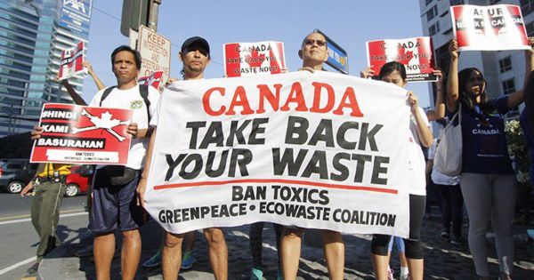 Philippines mất kiên nhẫn với Canada về vụ rác thải