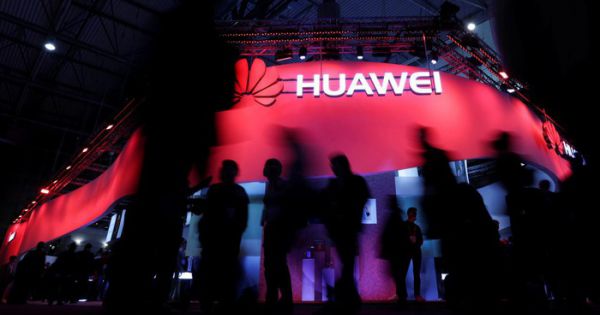 Mỹ sẽ gia hạn giấy phép mua bán công nghệ cho Huawei
