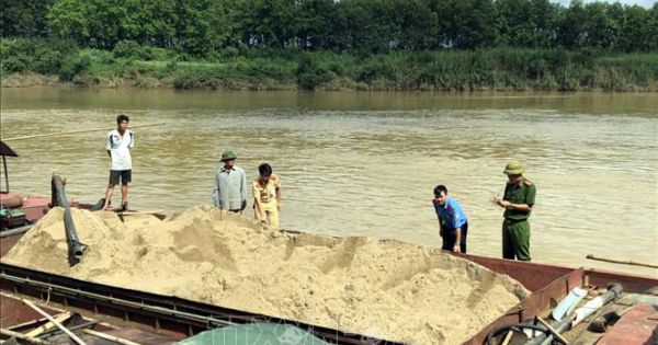 “Sa tặc” tiếp tục hoành hành trên sông Lam