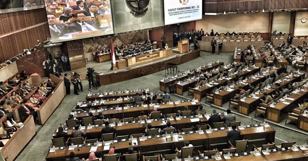 Indonesia thông qua luật sửa đổi về Ủy ban chống tham nhũng