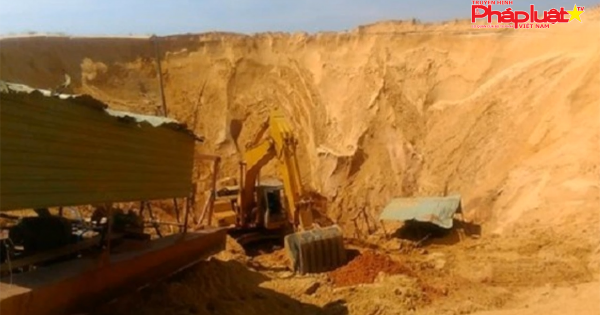 Dừng hoạt động mỏ Titan ở Bình Thuận sau vụ sập gây chết người