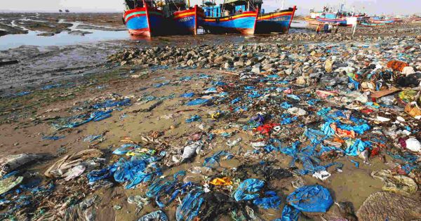 Việt Nam xả ra môi trường 8 triệu tấn rác thải nhựa/năm