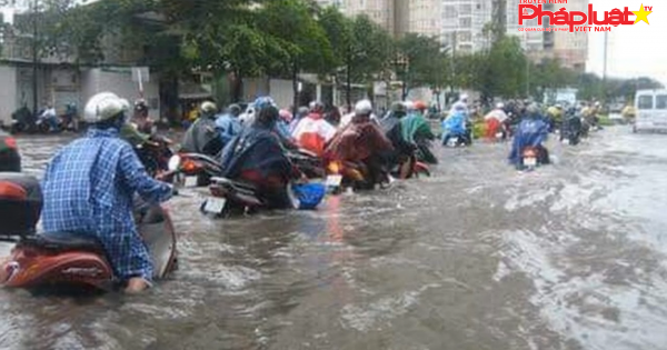 Vụ ngập gần 6.000 nhà dân ở TP Vinh: Làm đường quên làm cống