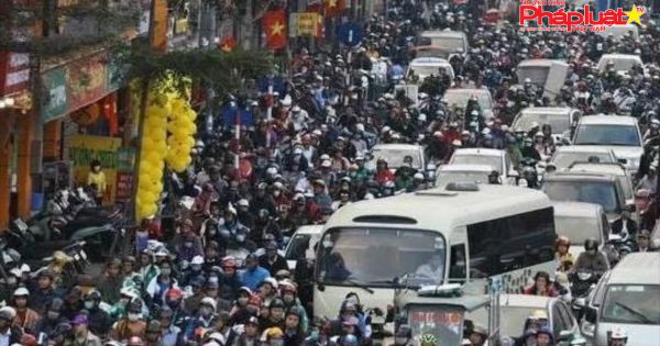 Có tiền mua xe nhưng nhiều người dân Hà Nội sẽ không được cấp giấy đăng ký?