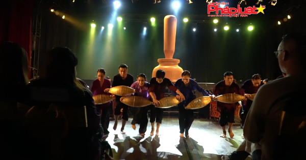 Múa đương đại Việt Nam toả sáng trong Lễ hội múa lớn nhất Châu Á