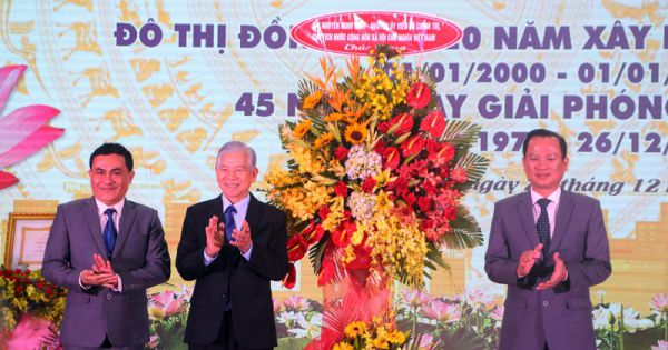 TP Đồng Xoài- Bình Phước, nhận Huân chương Lao động hạng Nhất