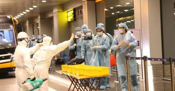 TP Hồ Chí Minh: Hỗ trợ người nước ngoài xuất cảnh khi âm tính với virus SARS-CoV-2