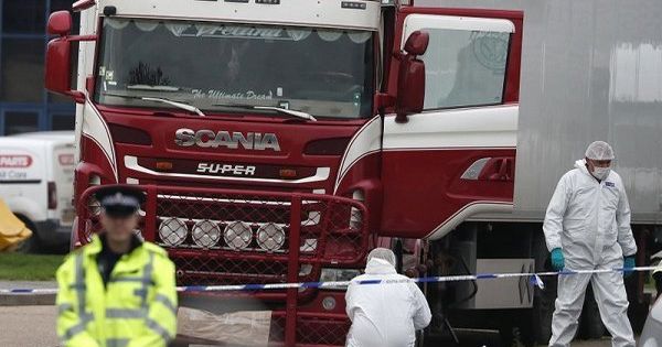 Vụ 39 người Việt chết trong xe tải: Pháp, Bỉ bắt 26 nghi phạm