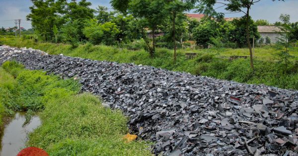 Đã tìm ra hướng xử lý 700 tấn rác thải điện tử độc hại tại Vĩnh Phúc