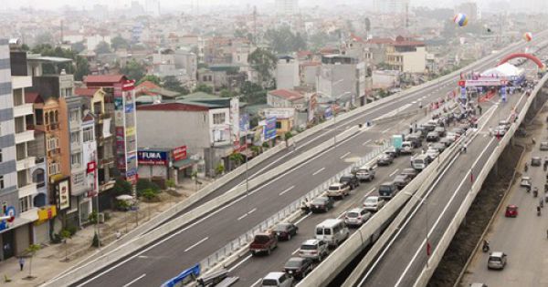 Hà Nội kiến nghị giảm tốc độ đường trên cao từ 80 xuống 60km/h