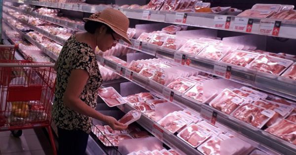 Giá thịt lợn vẫn 
