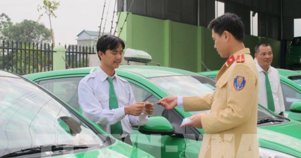 Hà Nội xử lý gần 1.000 taxi vi phạm trật tự an toàn giao thông
