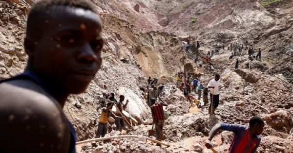 Ít nhất 50 người chết vì sập mỏ vàng ở Congo