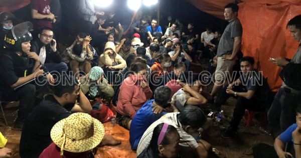 41 người bị bắt tại sới bạc ở Đồng Nai