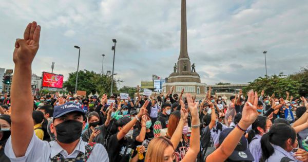 Thái Lan: Người biểu tình đưa ra thời hạn để Thủ tướng Prayut từ chức