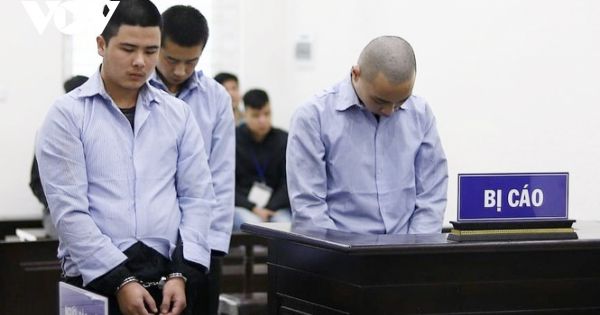 Tuyên án tử hình 3 bị cáo người Trung Quốc giết người, cướp taxi