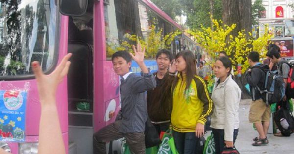 1.500 đoàn viên được hỗ trợ vé xe khứ hồi về quê đón Tết tại Đồng Nai