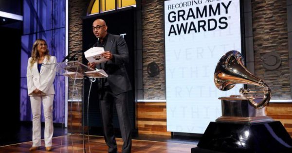 Hoãn tổ chức lễ trao giải thưởng Grammy vì lo ngại COVID-19