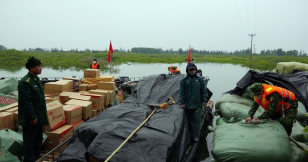 Liên tiếp bắt giữ gần 10 tấn hàng lậu ở biên giới Móng Cái, Quảng Ninh