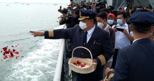 Gia đình các nạn nhân vụ máy bay rơi ở Indonesia kiện Boeing