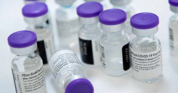 175 cựu lãnh đạo thế giới, nhà khoa học Nobel thúc Mỹ bỏ bản quyền vaccine COVID-19