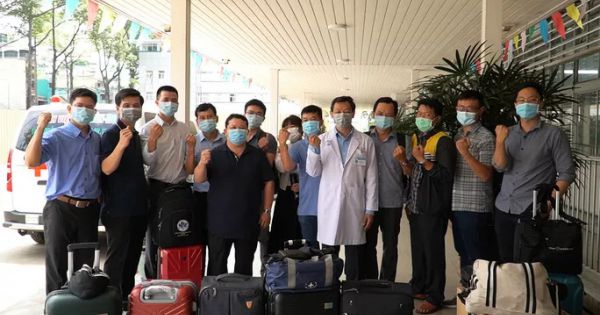 Bác sĩ Chợ Rẫy khẩn cấp đi Kiên Giang hỗ trợ xây dựng bệnh viện dã chiến chống COVID-19